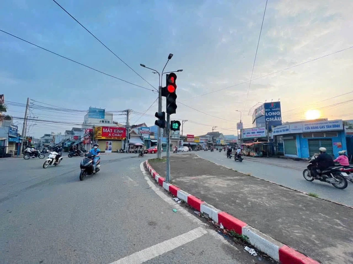 Bán đất xây biệt thự vườn 600m² sẵn 165m² thổ cư gần ngã tư Tân Triều, Đồng Nai - Ảnh thu nhỏ 2