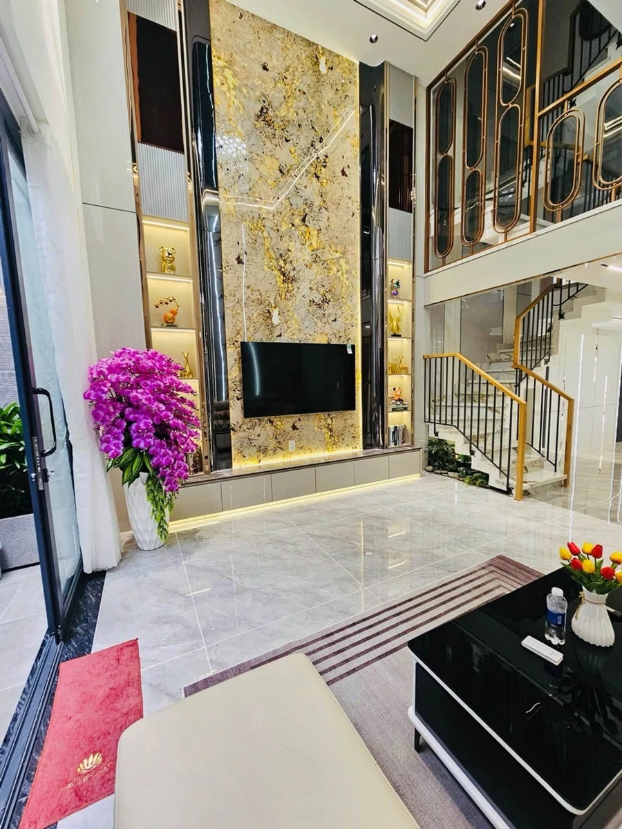Bán nhà 89m² full nội thất Gò Vấp, giá 7.5 tỷ - Ảnh thu nhỏ 4