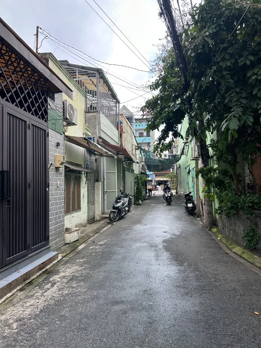 Bán nhà phố 82m² 3 tầng 5 phòng Phạm Văn Bạch Tân Bình - Ảnh thu nhỏ 2