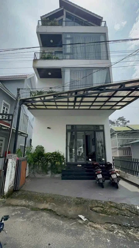 Bán homestay 5 tầng 90m² Đà Lạt 8,3 tỷ