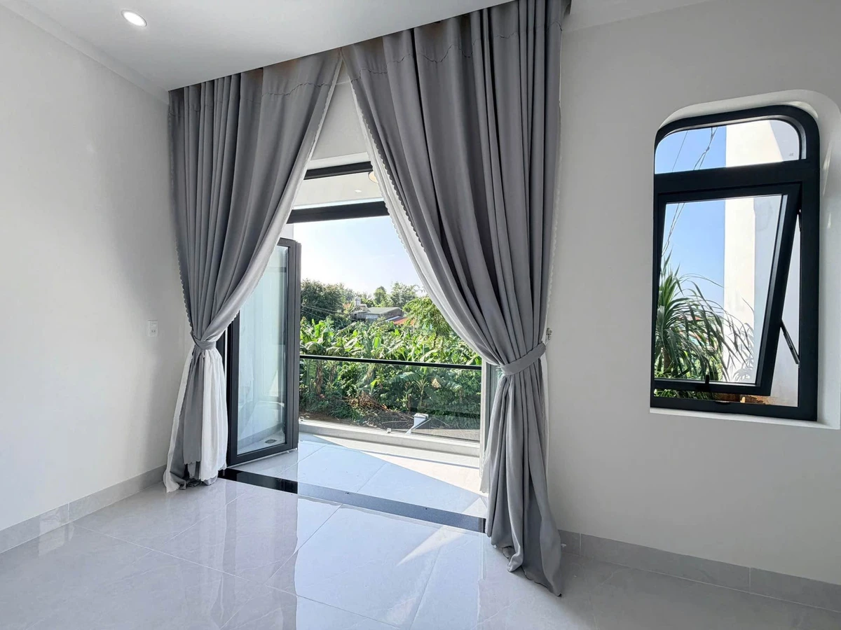 Bán nhà liền kề 1 trệt 1 lầu 3PN full nội thất, hẻm 66 Tỉnh lộ 5, Buôn Ma Thuột - Ảnh thu nhỏ 4