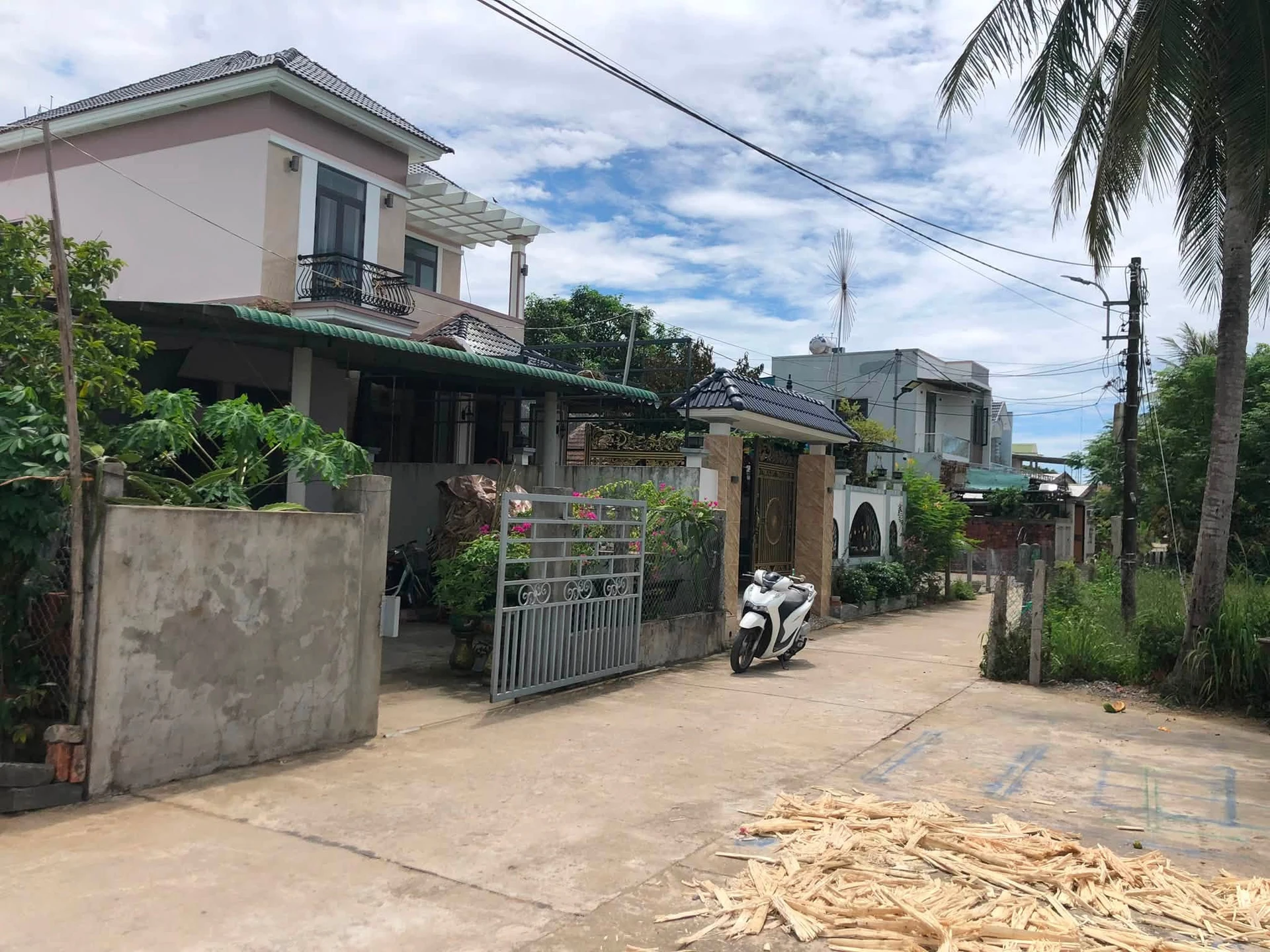 Bán đất nông nghiệp Mỹ Khê 500m2 gần biển - Ảnh 1