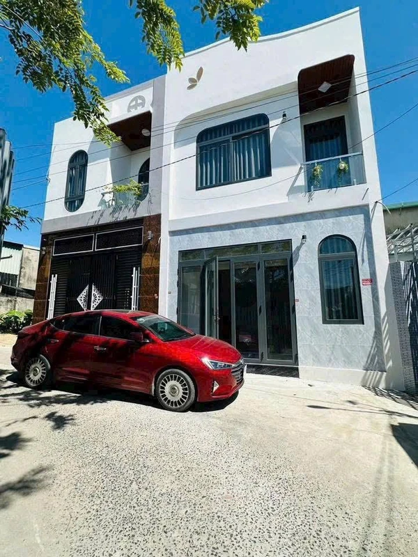 Bán nhà 1 trệt 1 lầu 135m² Đồng Nai