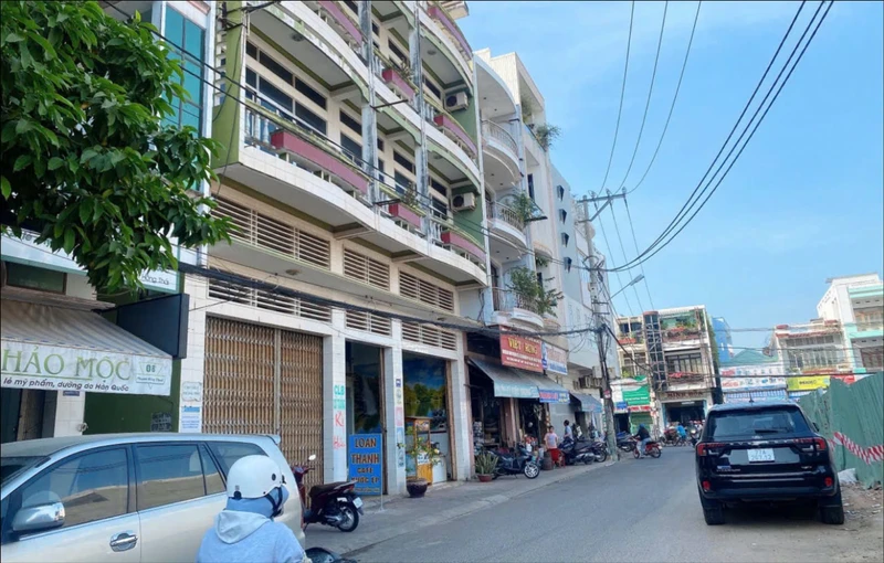 Bán đất Quy Nhơn 300m2 mặt tiền 12m, 1 tỷ