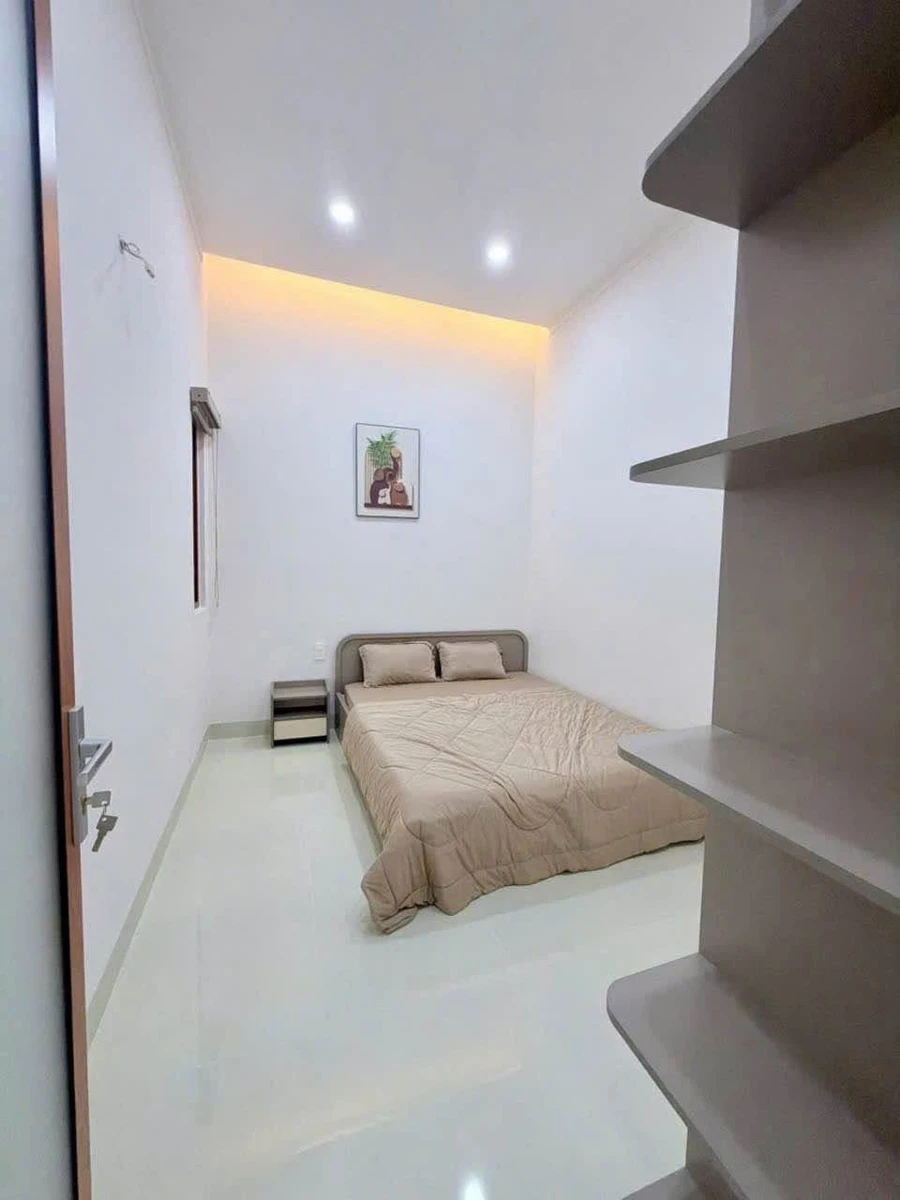Bán nhà Nhà Bè 100m² full nội thất 1 tỷ 890 triệu - Ảnh thu nhỏ 4