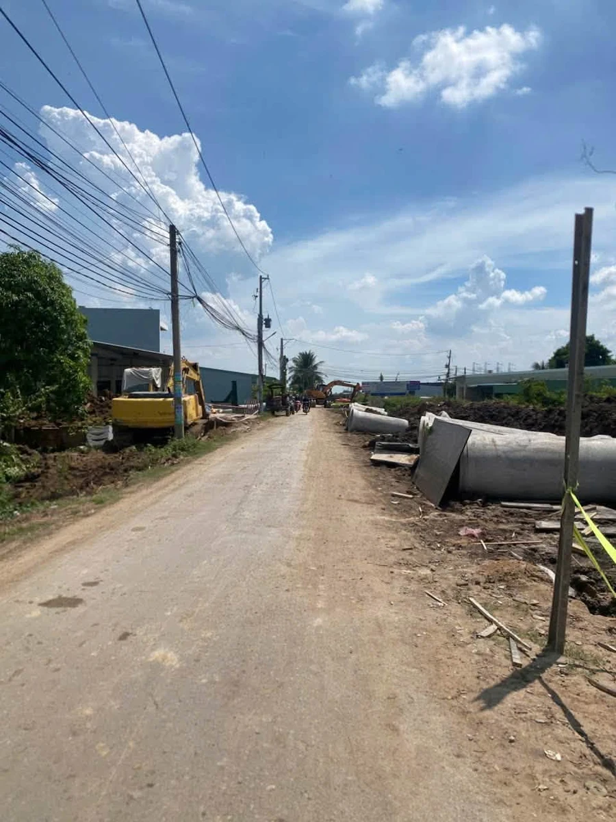 Bán lô đất 5x36m (180m²) mặt tiền Nguyễn Văn Dương, Đức Hòa, Long An - 2.5 tỷ - Ảnh thu nhỏ 2