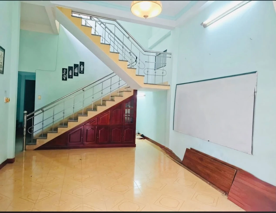 Nhà bán 110m² gần Nguyễn Văn Linh, Thủ Đức - Ảnh 1