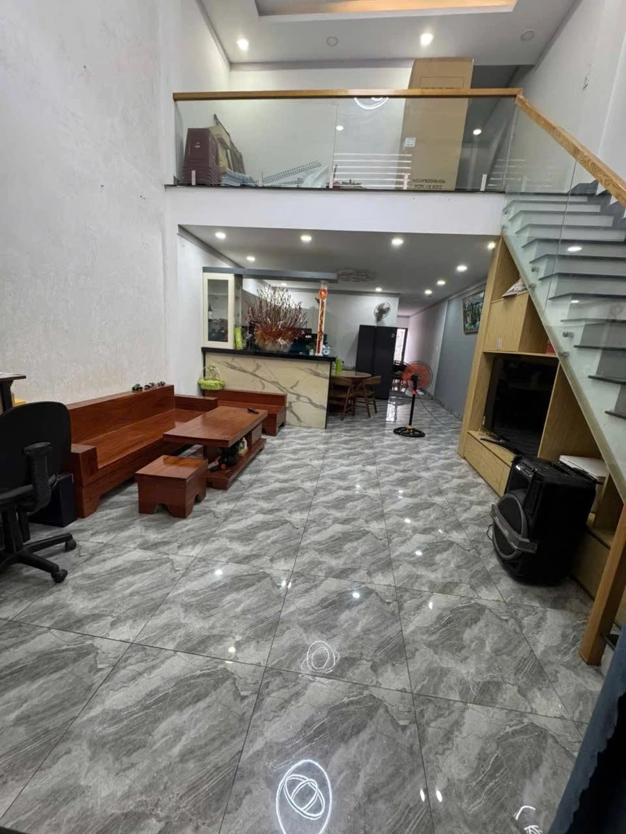 Bán nhà mặt tiền Long Khánh 3 phòng ngủ, 130 m² - Ảnh thu nhỏ 5