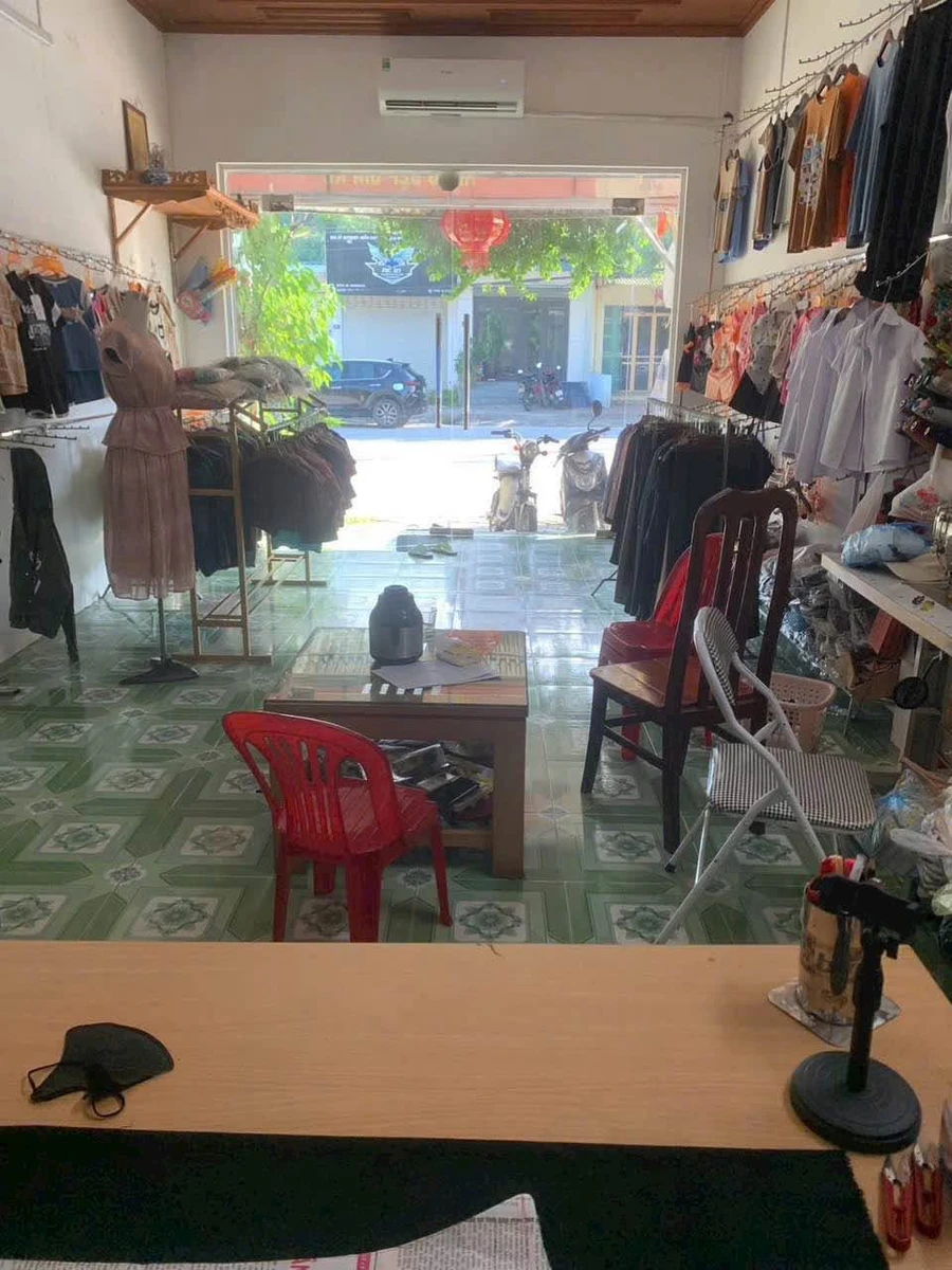 Bán nhà mặt đường Yên Bình, 60m², 2PN, 1 tỷ - Ảnh 1