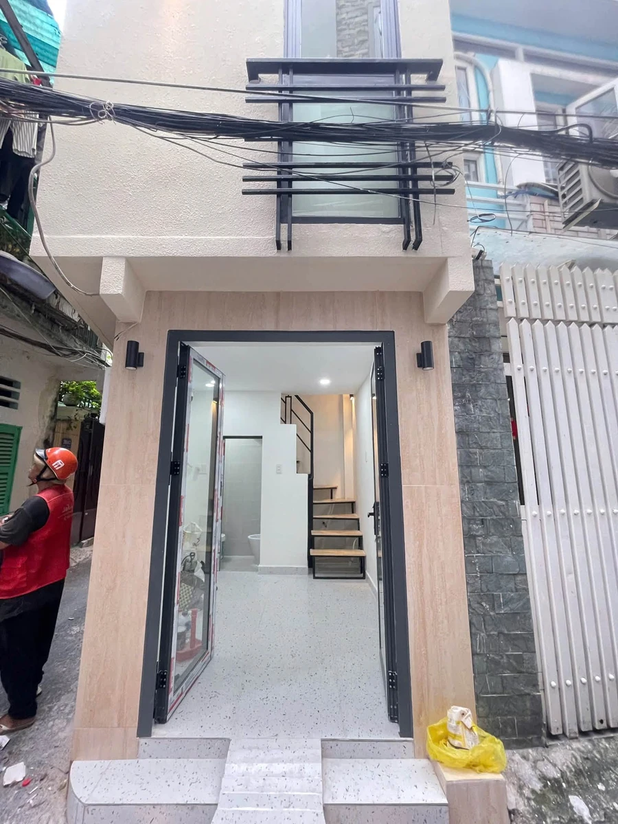Bán nhà hẻm 15m² 2 phòng ngủ Q10 giá 3,25 tỷ - Ảnh thu nhỏ 2