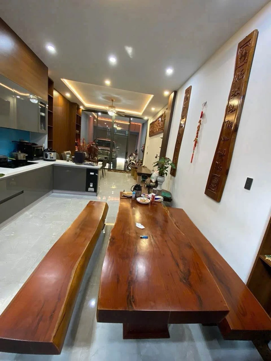 Bán nhà hẻm 237 Phan Chu Trinh, trung tâm Buôn Ma Thuột, 98,9m2, giá 5,1 tỷ - Ảnh thu nhỏ 3