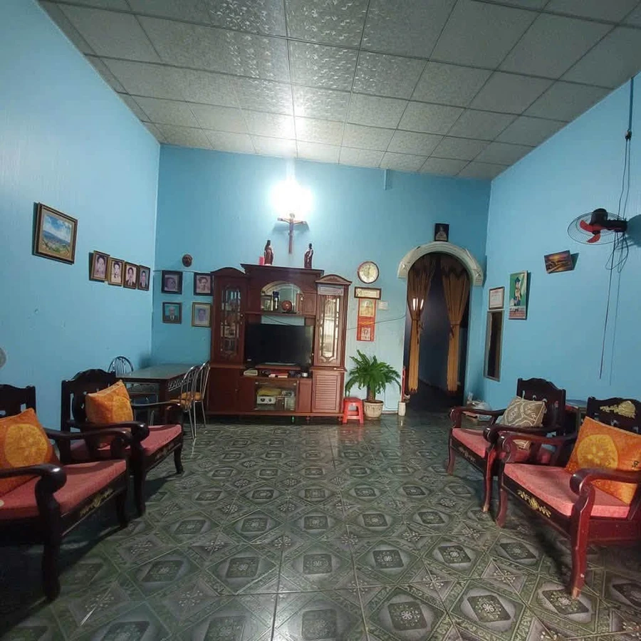 Bán nhà cấp 4 gần chợ Bông Trang, Nhà Bè, 108m² 2 phòng ngủ, 2,4 tỷ - Ảnh thu nhỏ 2