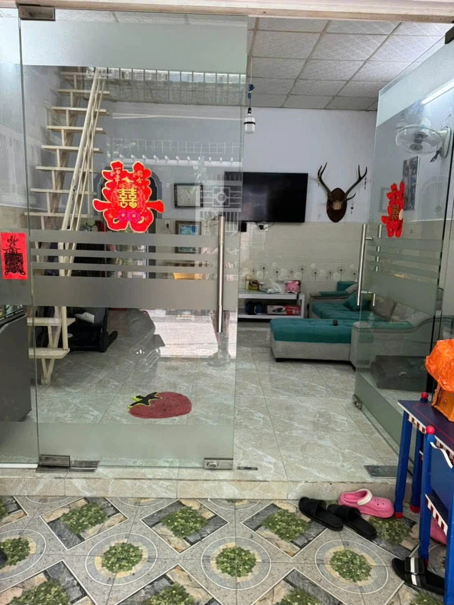 Bán nhà hẻm ô tô 49m2 2 tầng 3PN, Phú Thạnh, Tân Phú, giá nhỉnh 5 tỷ - Ảnh thu nhỏ 2