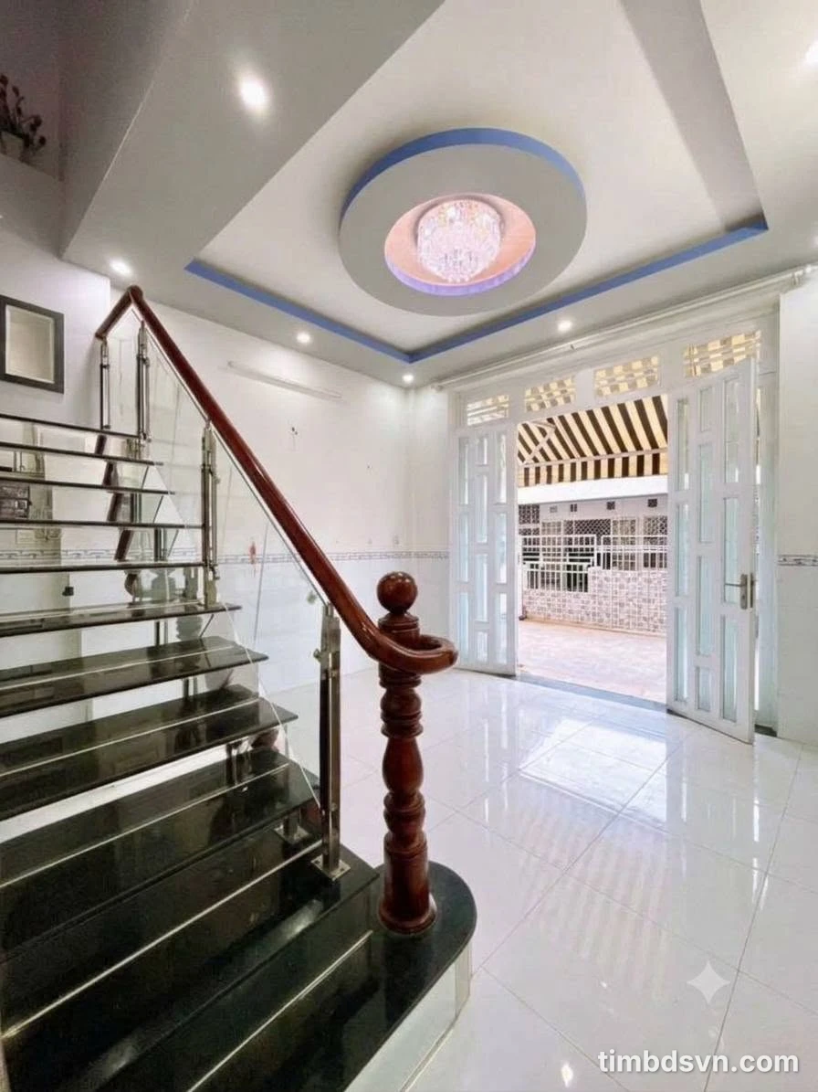 Bán nhà trệt lầu 90,6m² Đoàn Thị Điểm, Cần Thơ - 1 tỷ 950 triệu - Ảnh thu nhỏ 3