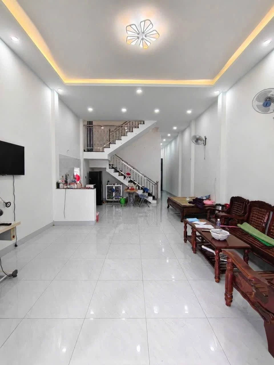 Bán nhà 1 mê hẻm Y Nhuê, Buôn Ma Thuột 120m² – 3 tỷ 050 - Ảnh 1