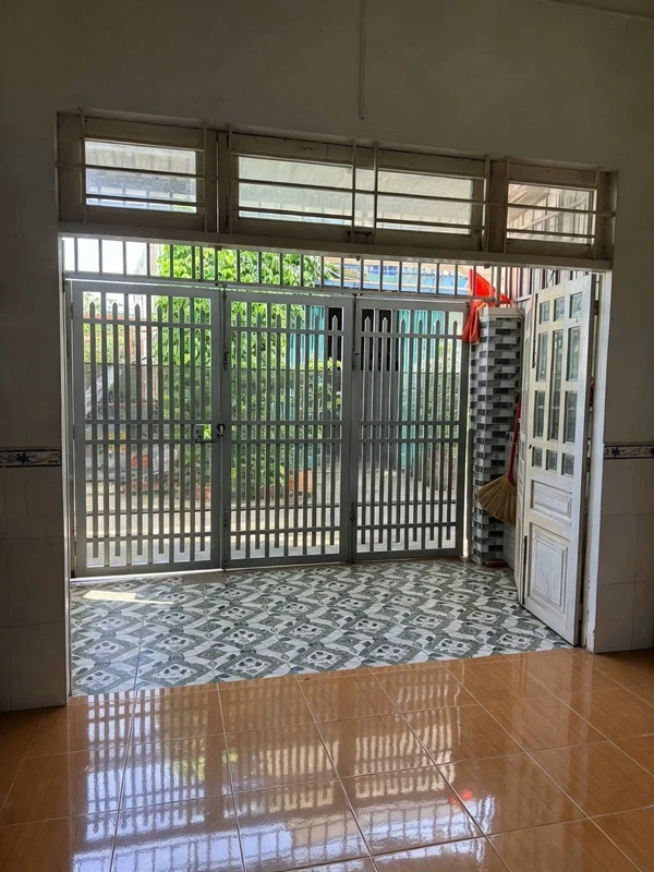 Cho thuê nhà C4 hẻm 100m², 1 PN, 4 triệu/tháng