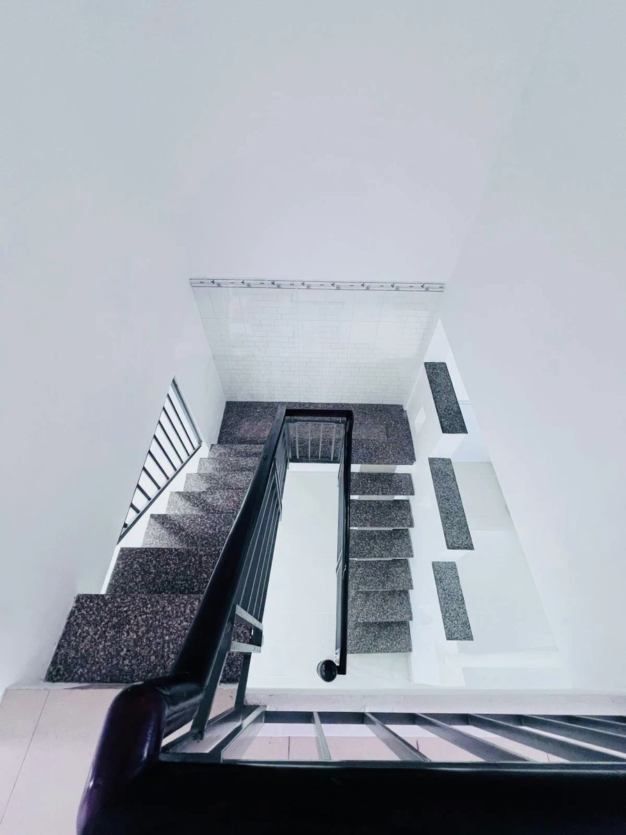 Bán nhà hẻm xe hơi 1 trệt 1 lầu 3PN, 62m2, 4,15 tỷ gần Lê Văn Khương, Quận 12 - Ảnh thu nhỏ 4