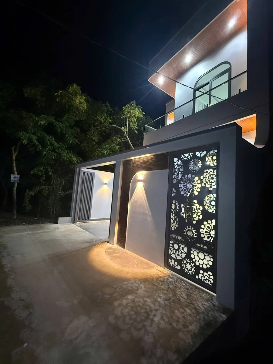 Bán nhà lầu 3PN 110m² Phú Tân, 2 tỷ 490 triệu - Ảnh thu nhỏ 2