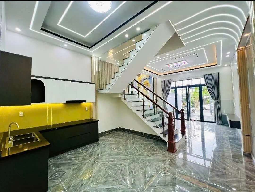 Bán nhà mới xây 195m² 4 phòng, Củ Chi - Ảnh thu nhỏ 5