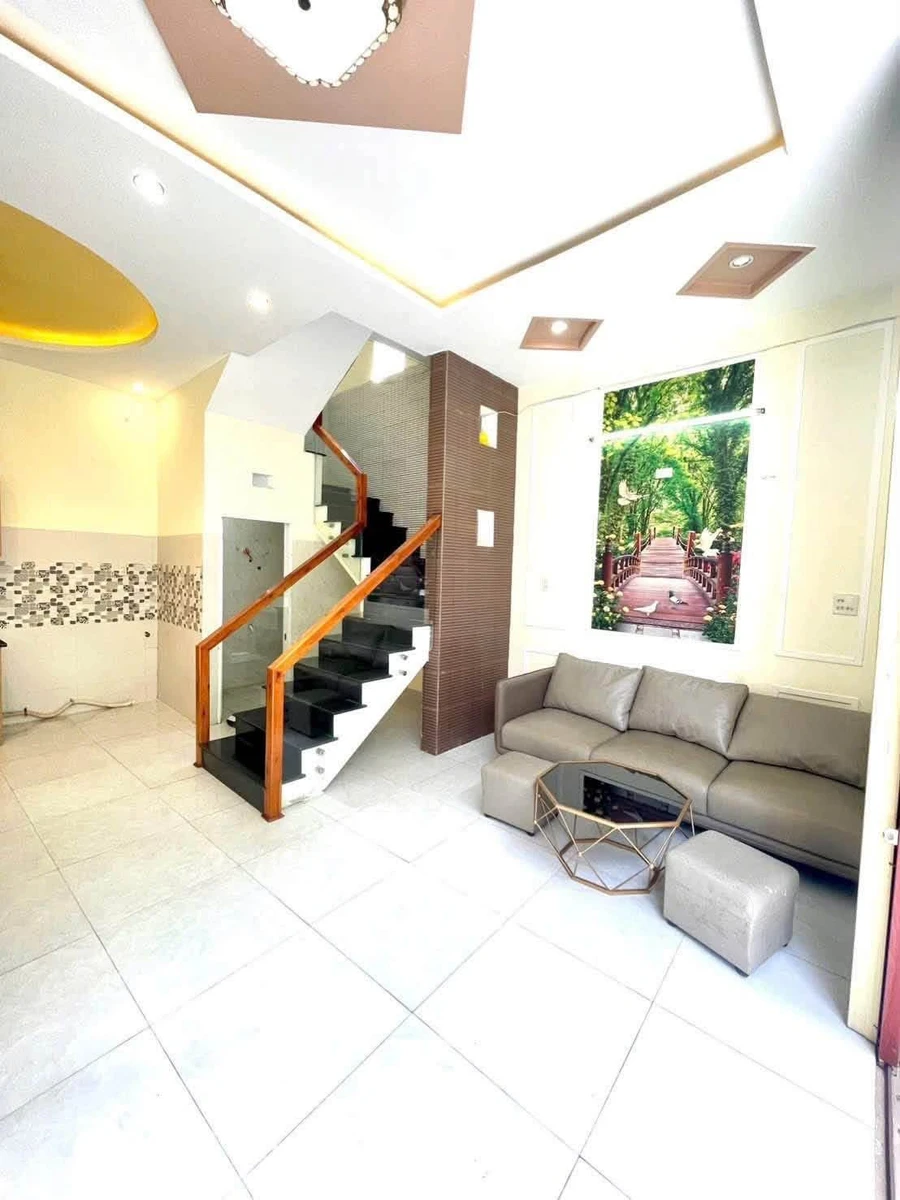 Bán nhà 2 tầng 38.2m2 mặt tiền Bạch Đằng 1 tỷ 990 triệu - Ảnh thu nhỏ 3