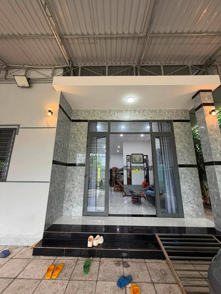Bán nhà 3 PN 50m2 Phường Thanh Điền Tây Ninh giá 1 tỷ 380 - Ảnh thu nhỏ 2