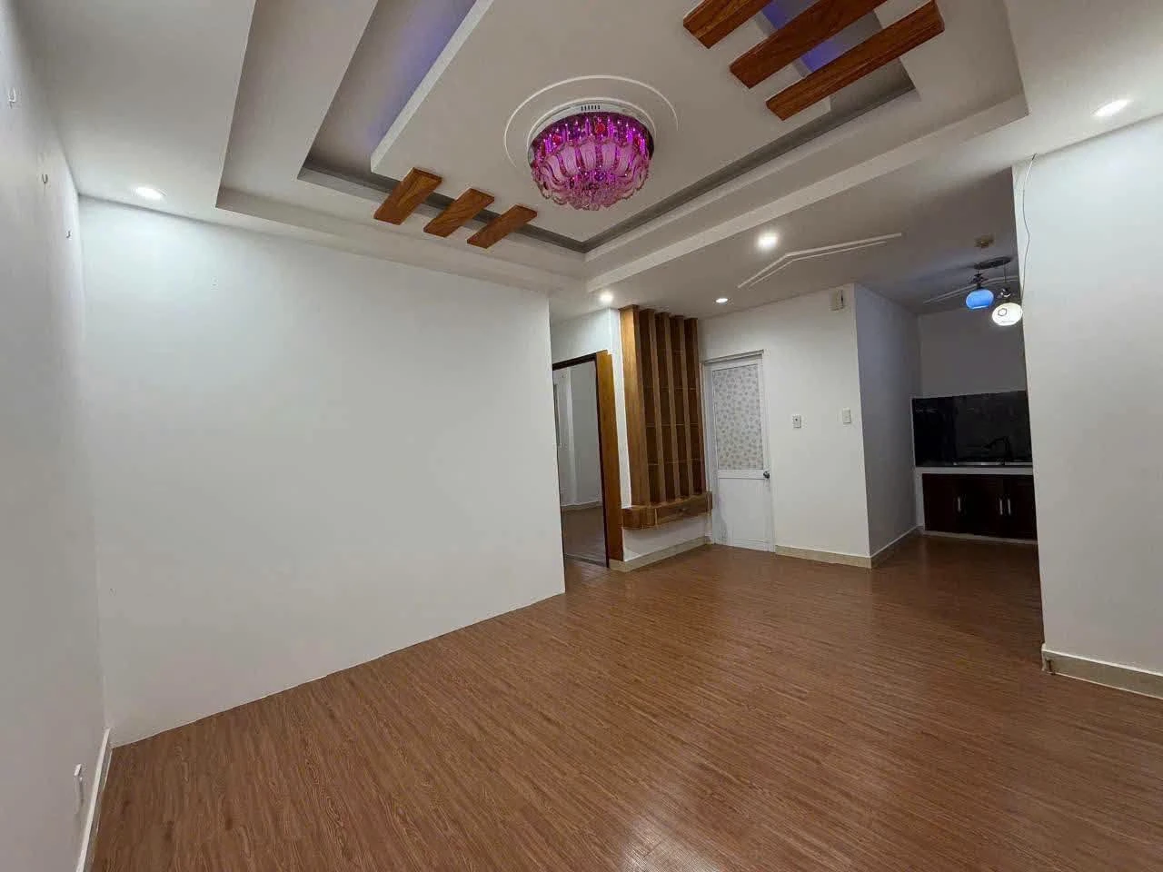 Bán căn hộ 2PN 58m² Nguyễn Hữu Cảnh Quận 1 - Ảnh 1