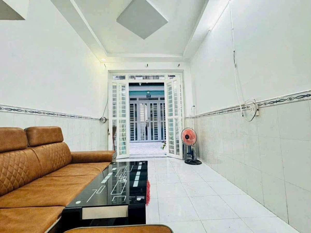 Bán nhà 1 trệt 1 lầu 2PN 2WC giá 1 tỷ 240 triệu gần Cao Đẳng Điện Lực, Quận 12 - Ảnh thu nhỏ 3