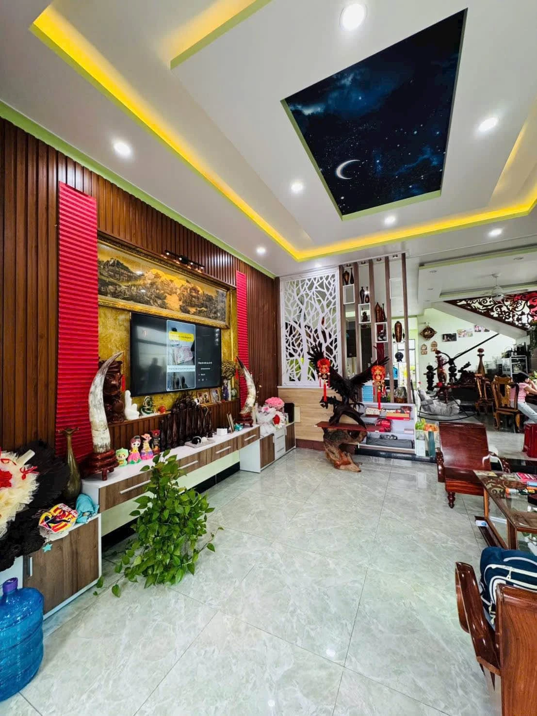 Bán nhà lầu 3 PN, 230m² Phan Thiết, sổ hồng riêng - Ảnh 1