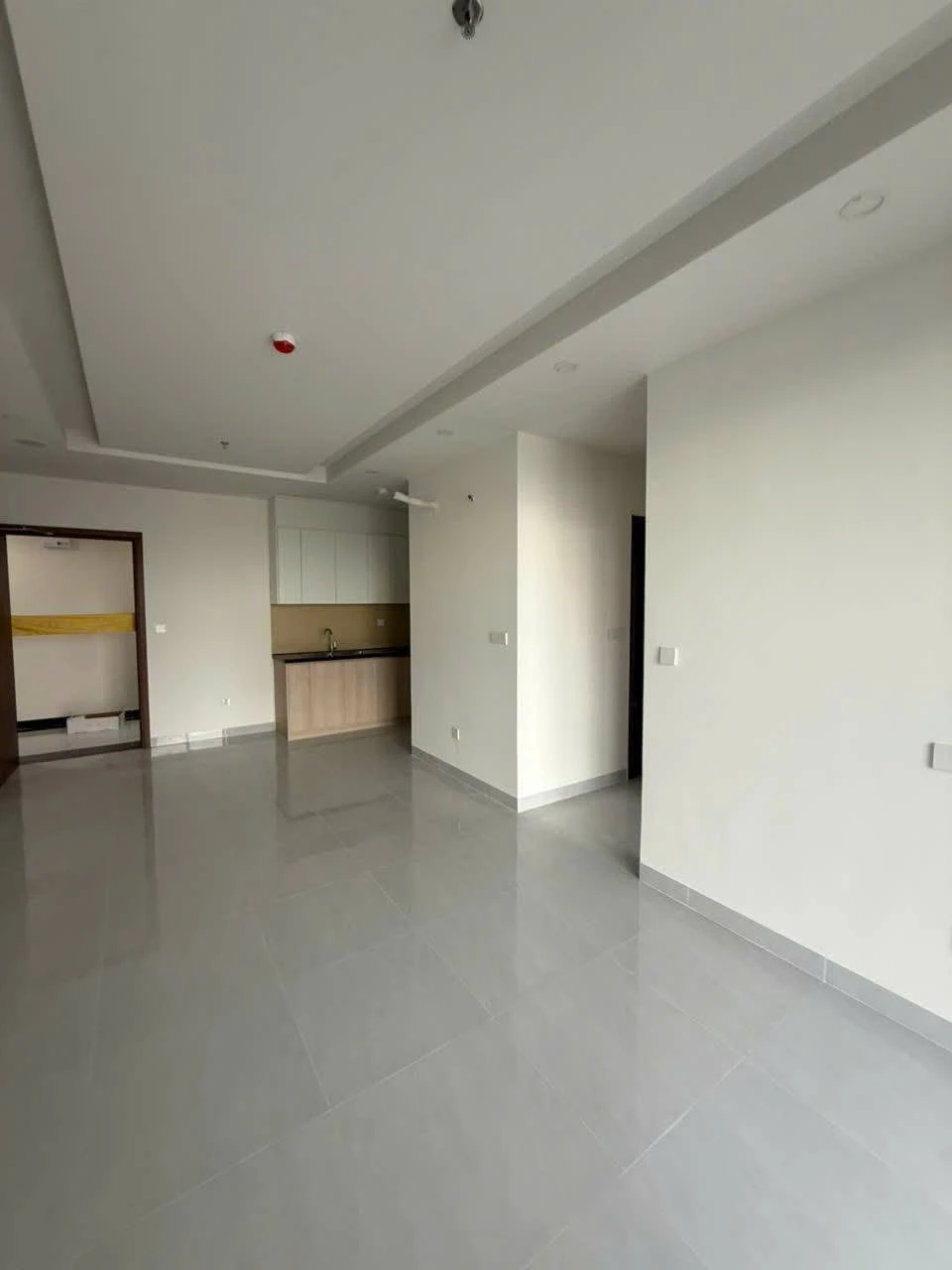 Cho thuê căn 3PN 2WC A&T Sky Garden 93m², 8.5 triệu/tháng - Ảnh 1