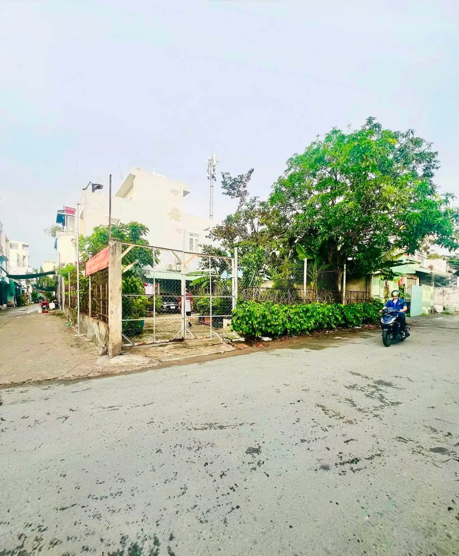 Bán đất lô góc 2 mặt tiền 108m2 ngang 9m gần vòng xoay An Lạc, Bình Tân - Ảnh thu nhỏ 2