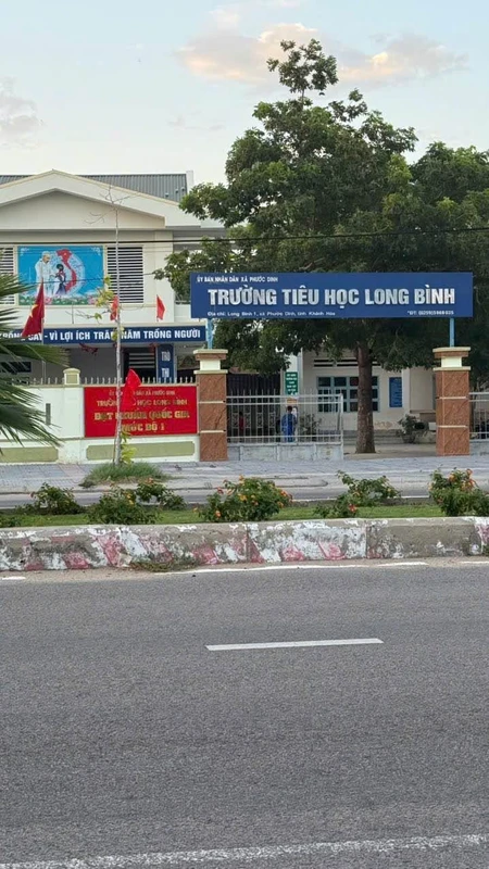 Bán lô đất 400m2 (100m2 thổ cư) Phan Rang, Khánh Hòa 1.95 tỷ