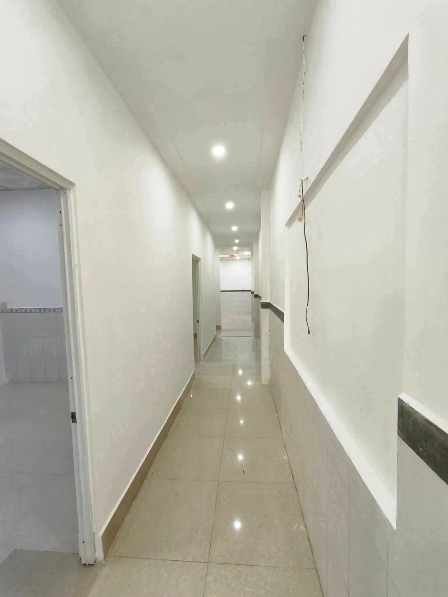 Bán nhà mặt tiền Phạm Hùng, 100m², 3 tỷ 250 triệu, Rạch Giá - Ảnh thu nhỏ 5