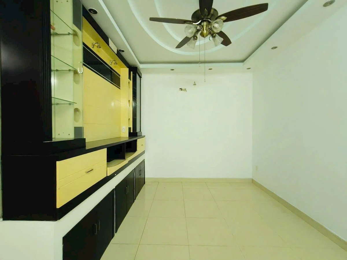 Bán nhà mặt tiền Nguyễn Tư Nghiêm 123m² 4PN 16 tỷ - Ảnh thu nhỏ 3