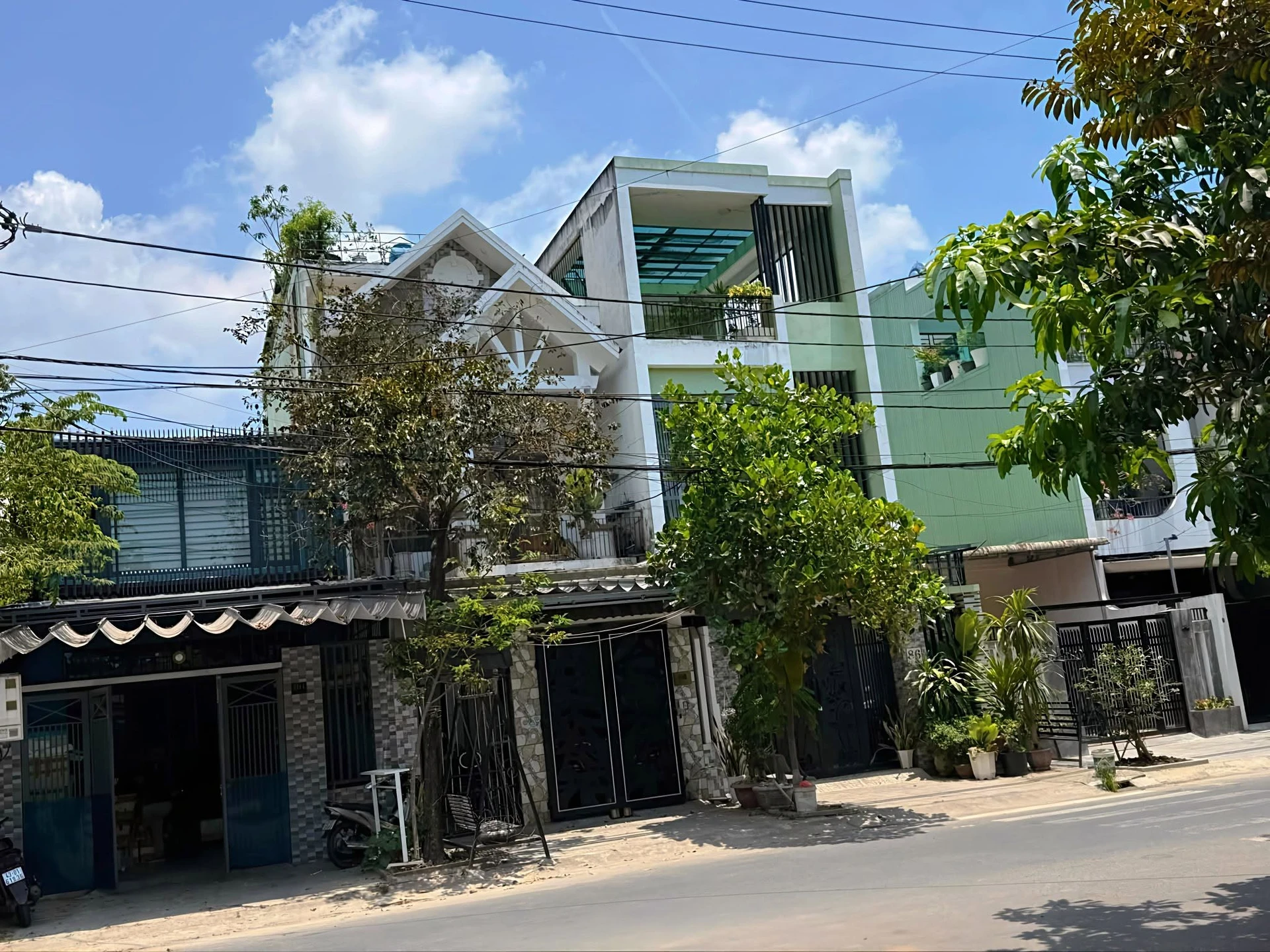Nhà 2 tầng mặt tiền Lê Sao 90m2, 4 tỷ 95 - Ảnh 1