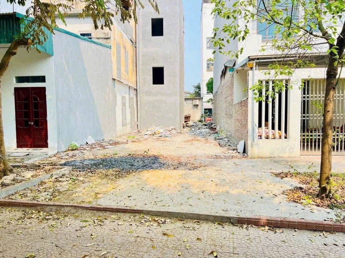 Bán lô đất 42m² view hồ Thanh Niên 1 tỷ - Ảnh thu nhỏ 4