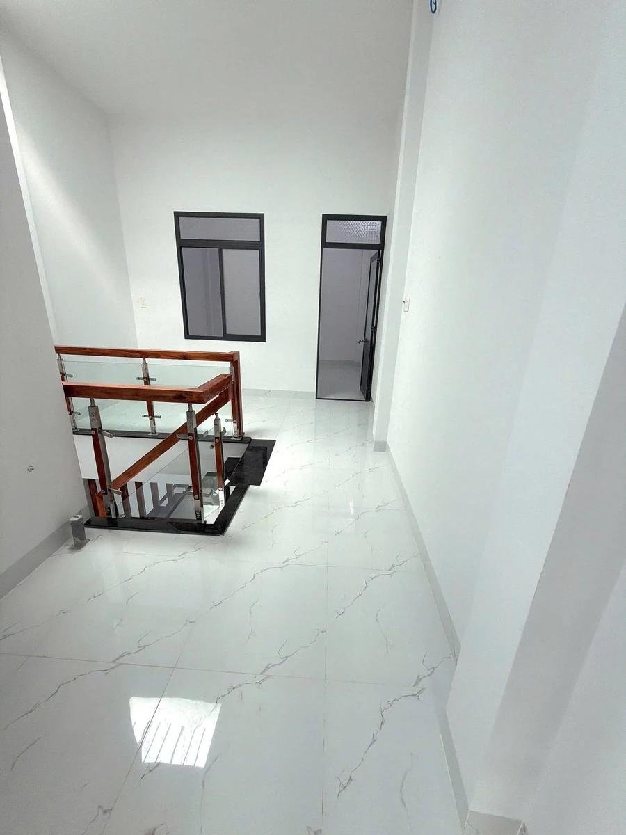 Bán nhà 3PN 61m² gần Công Ty Sữa Hoàng Văn Thụ - Ảnh thu nhỏ 3
