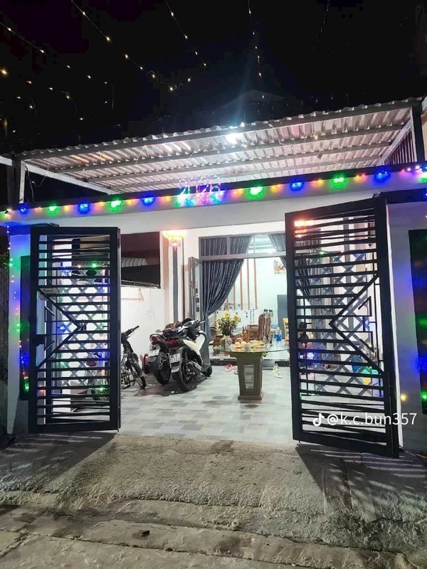 Bán nhà Bình Dương 100m² gần QL13, gần VSIP 2, sổ riêng thổ cư 100%