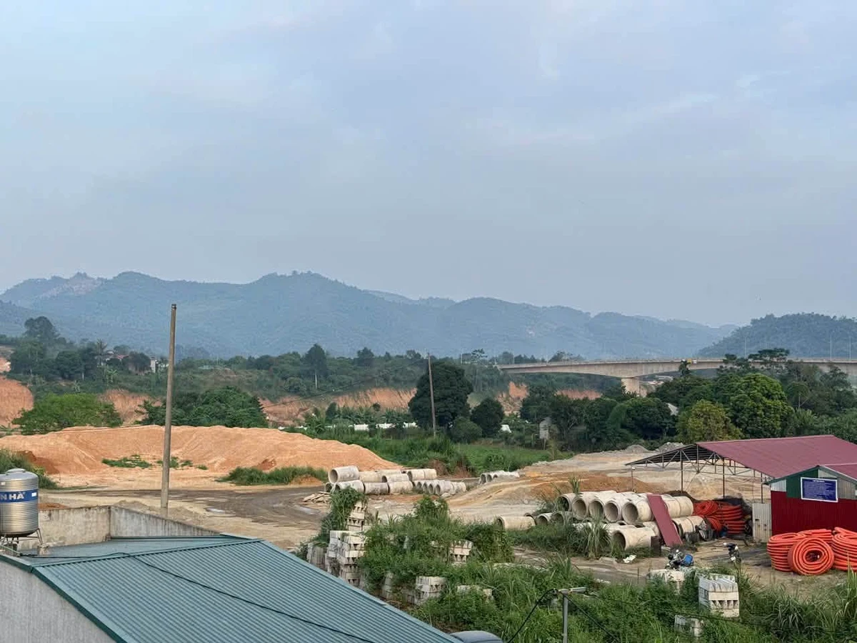 Bán nhà 3 tầng Nguyễn Trãi, 4PN, 100m², 2,48 tỷ - Ảnh thu nhỏ 4