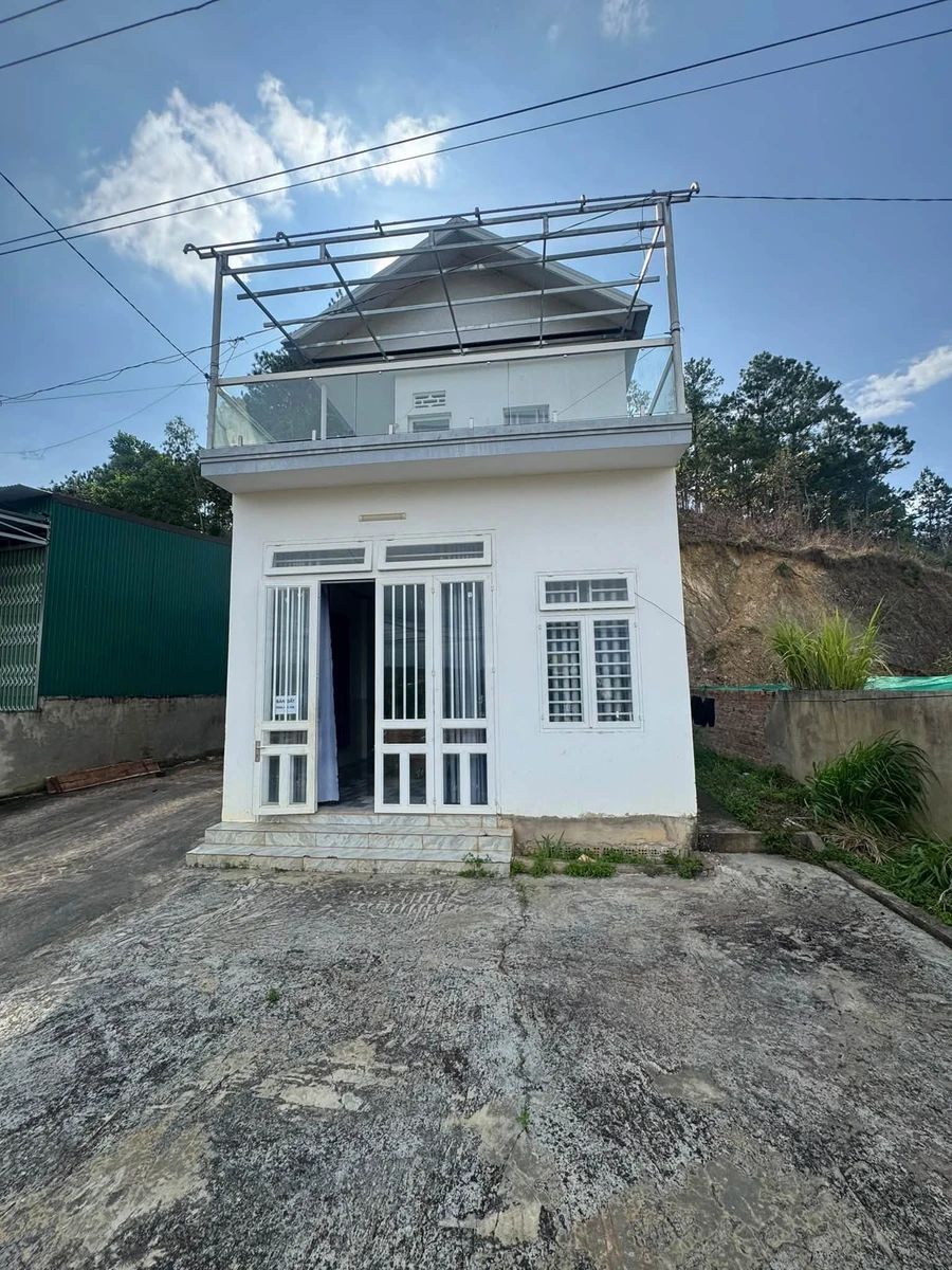 Bán nhà mặt đường Nam Hà 379m² 2 tỷ 5 - Ảnh 1