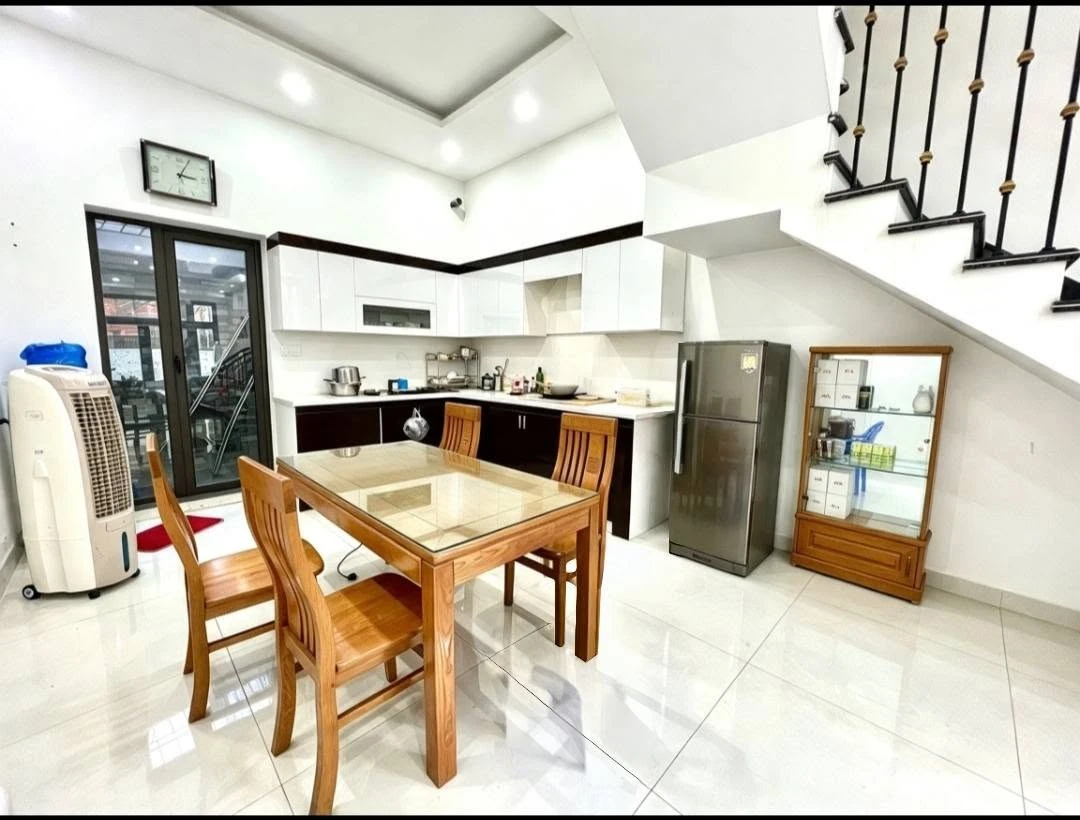 Bán nhà góc 3 mặt thoáng 4 tầng 60m2 phố Trần Nguyên Hãn, Lê Chân, Hải Phòng - Ảnh thu nhỏ 3