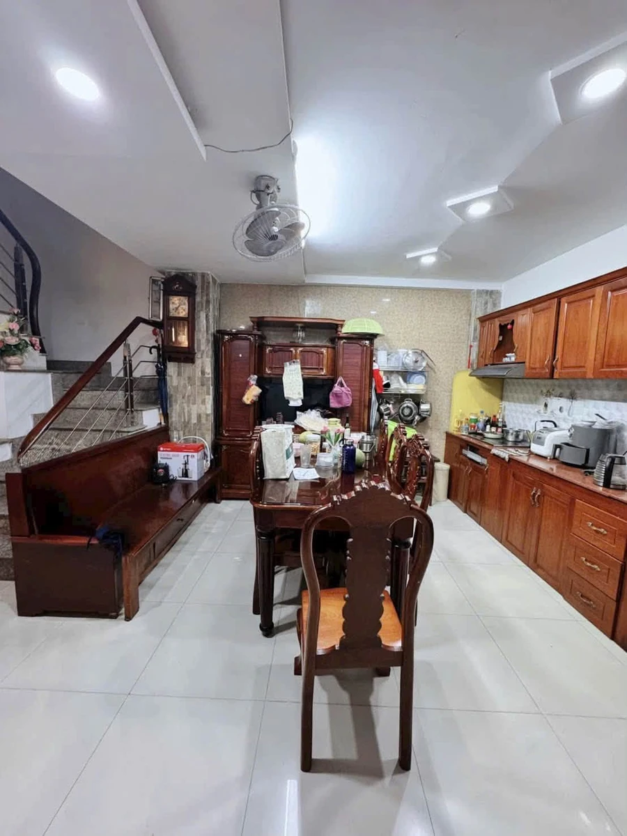 Nhà bán 4PN 4WC 51m² Cao Thắng Quận 10 - 9.2 tỷ - Ảnh thu nhỏ 3