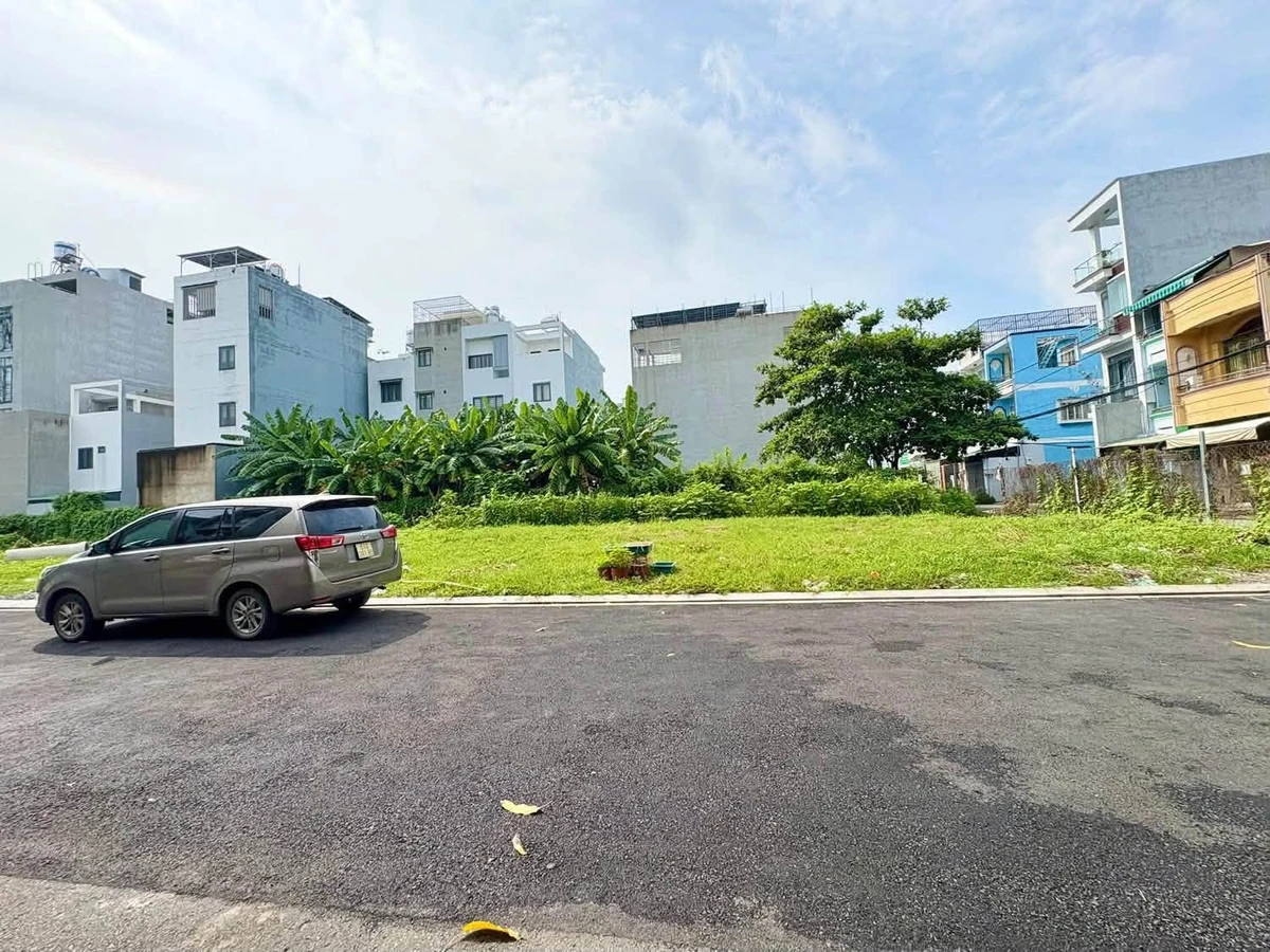 Bán cặp đất nền mặt tiền đường nhựa 10m, 8x17m, giá 5,65 tỷ, phường An Lạc, giáp Quận 6 - Ảnh 1