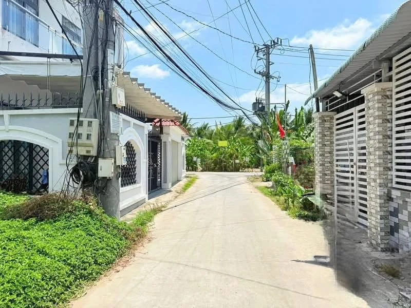 Bán nền đất 98m² tại Xã Phú Nhuận, Bến Tre - Ảnh 1
