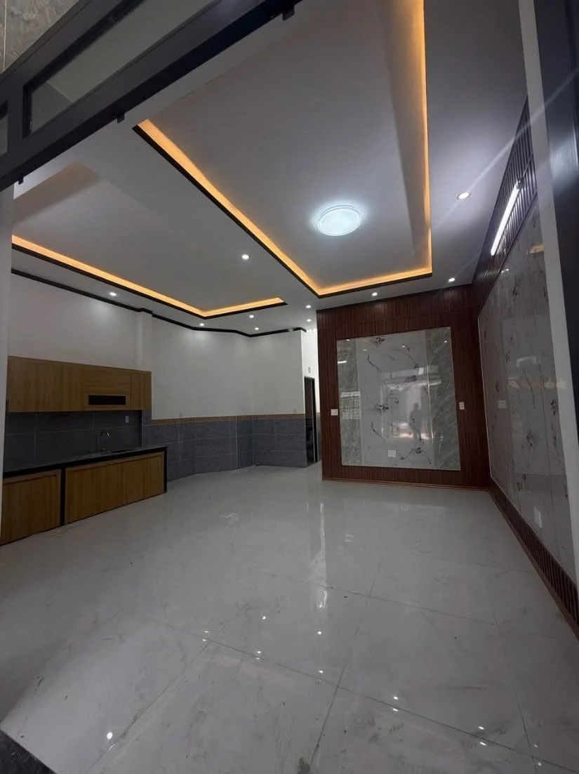 Bán nhà Hương Lộ 15, 90m², 2PN, 1 tỷ 290 triệu - Ảnh thu nhỏ 2