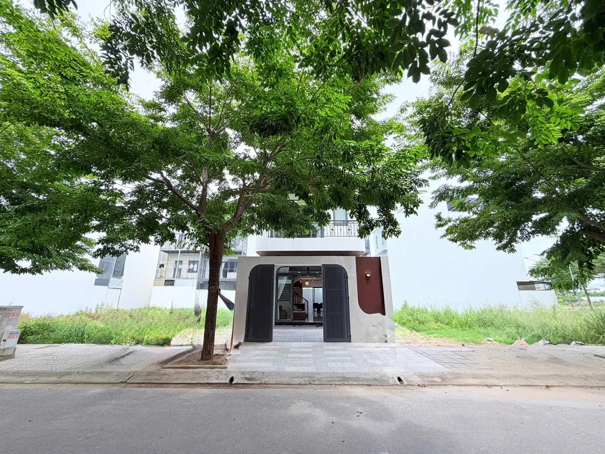 Bán nhà 3.5 tầng 100m² Bình Chánh 8.7 tỷ - Ảnh 1