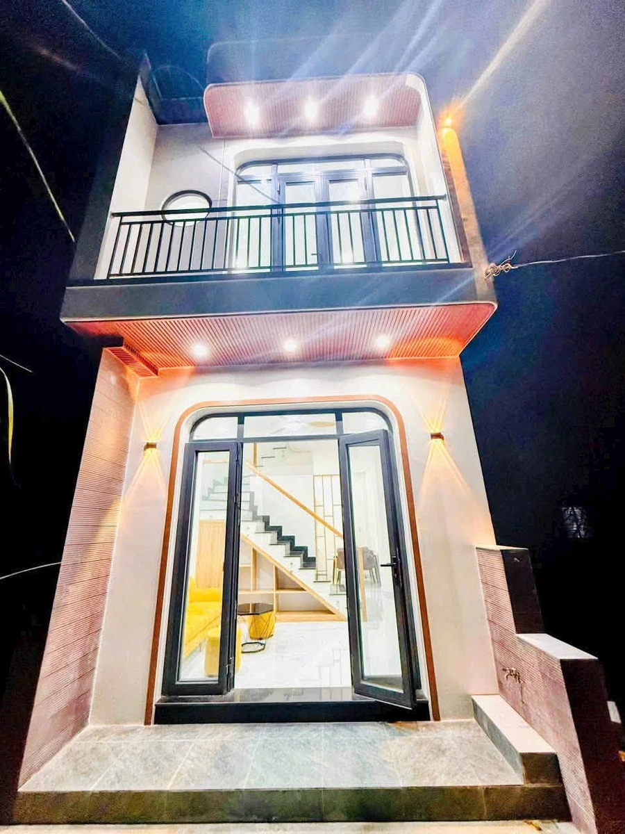 Bán nhà 1 trệt 1 lầu 80m² đường bê tông xe hơi tại Cần Giuộc - Ảnh thu nhỏ 3