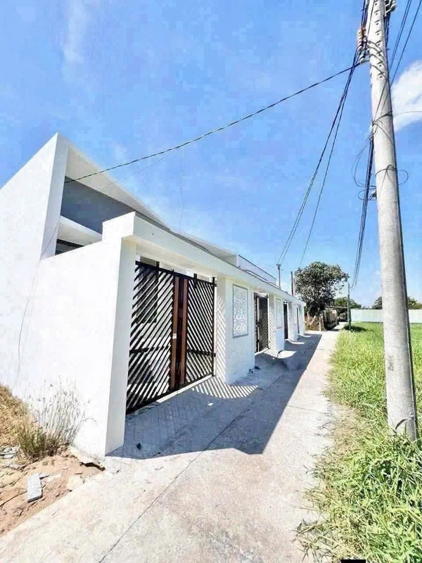 Bán nhà hẻm 2 phòng ngủ 105m² Tân An Long An 1,35 tỷ