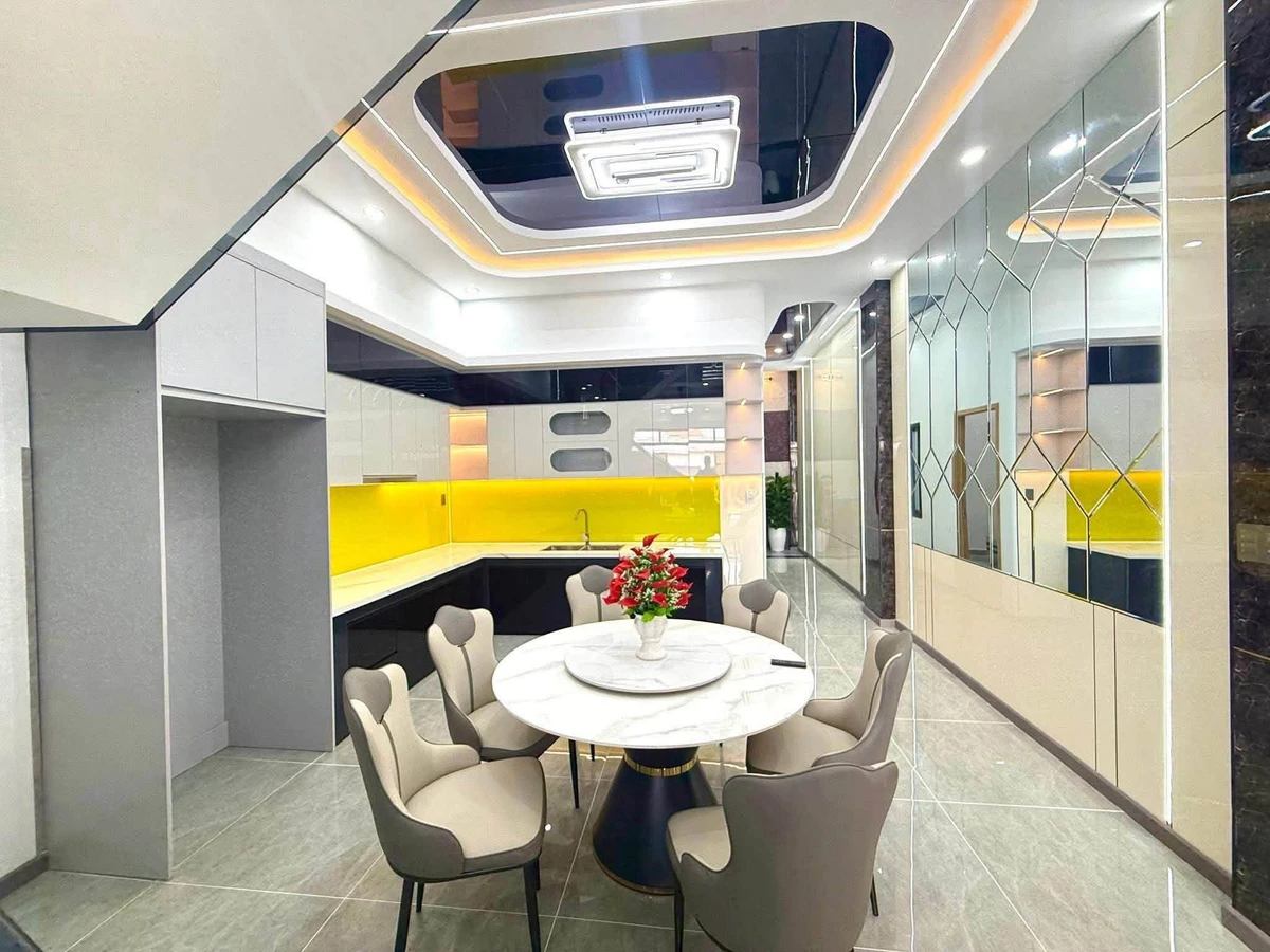 Nhà bán 4 phòng ngủ, 110m² Dĩ An, nội thất đầy đủ - Ảnh thu nhỏ 5