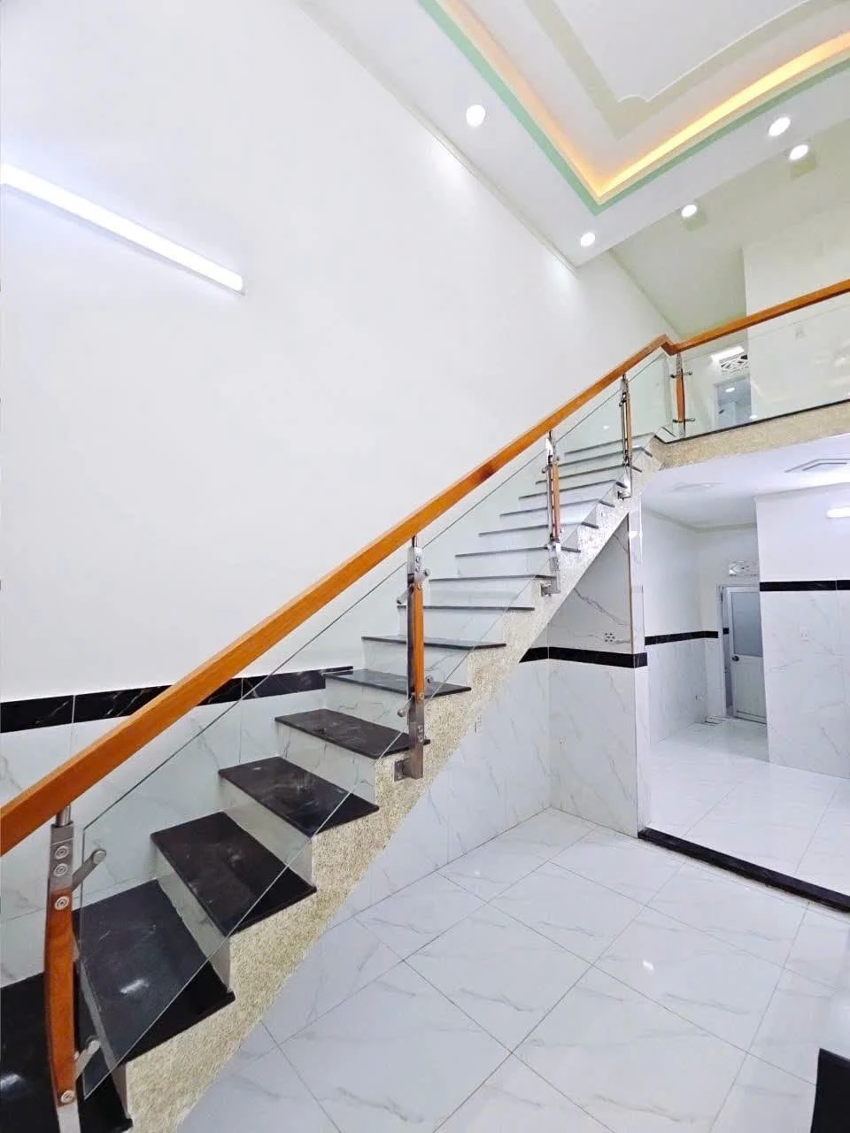 Bán nhà 2 phòng ngủ 64m² Tân Phước Khán, Bình Dương 1.2 tỷ - Ảnh 1