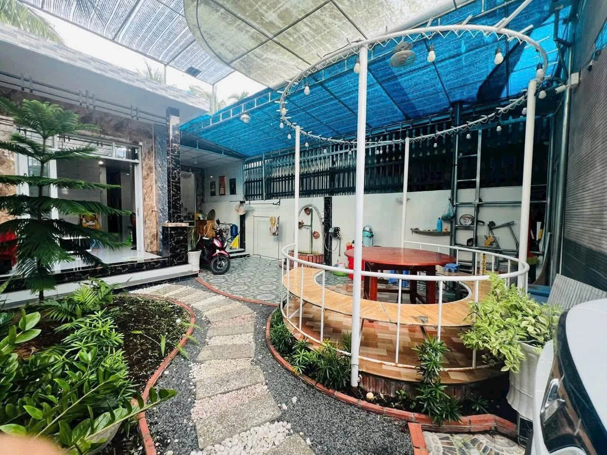 Bán nhà mặt tiền đường 19/5, 182.6m², 2 PN, Bến Tre - Ảnh thu nhỏ 2